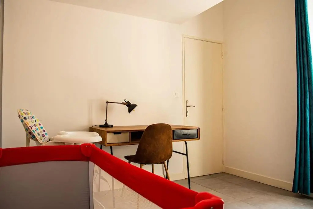 Loft 90 m2 cosy au calme avec terrasse et parking