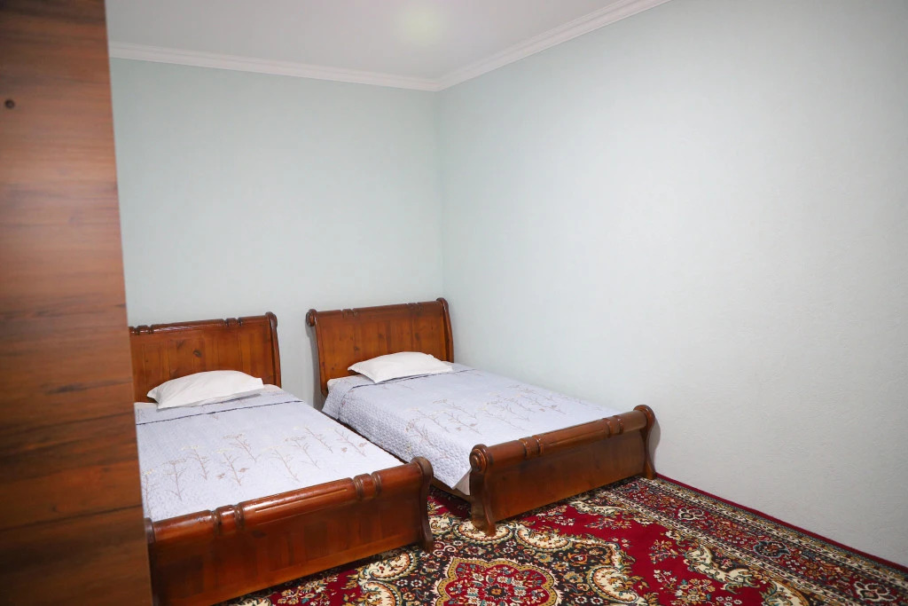 Z & Sh Guest House