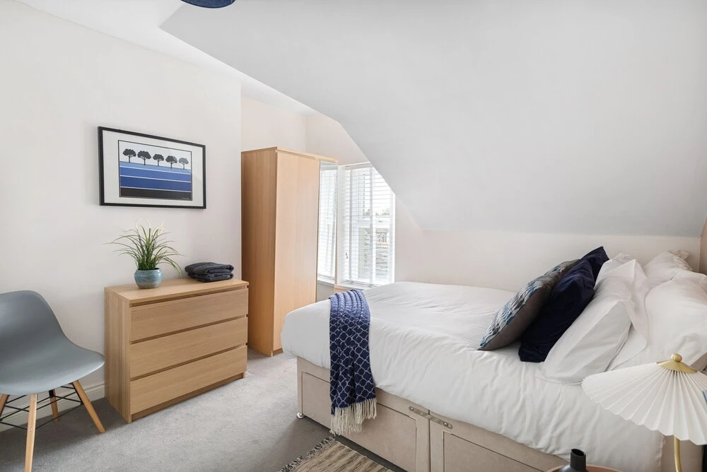 88A Albany Road