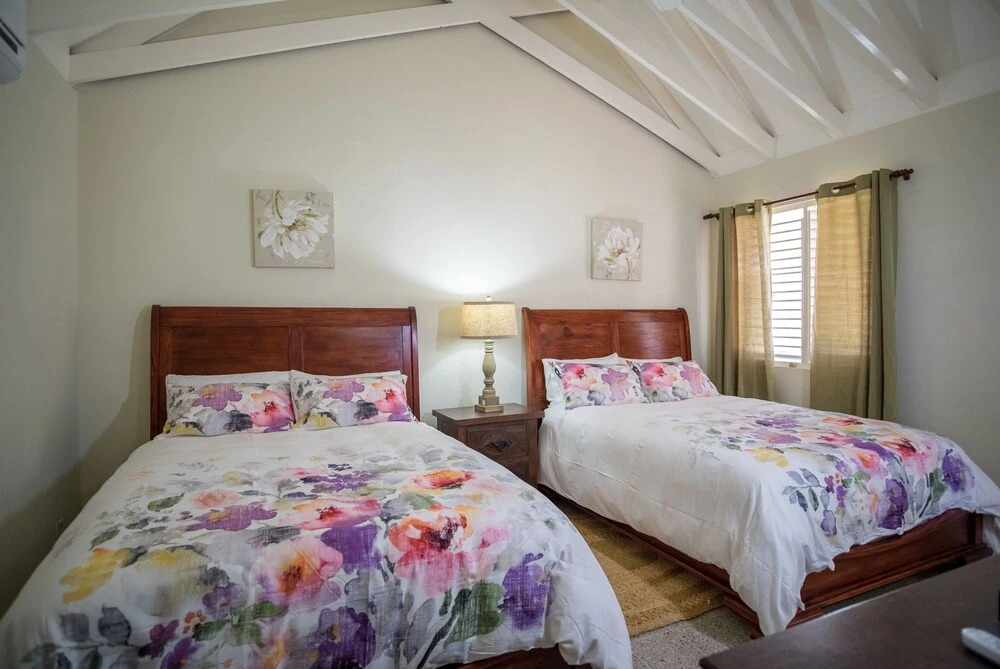 Sunspots Villa