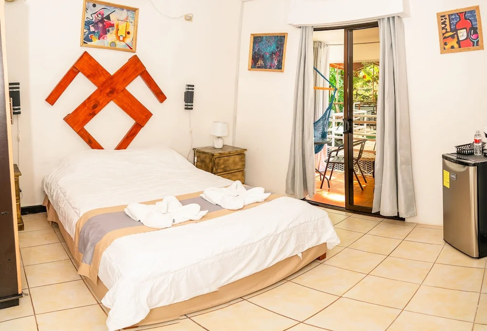 Hotel Manuel Antonio Inn