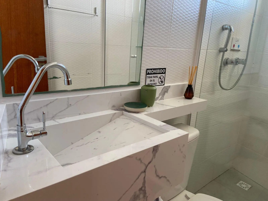 Lindo Apartamento frente ao mar Canto Grande