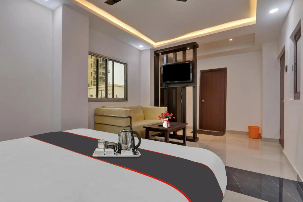Flagship 92648 Hotel Jwala