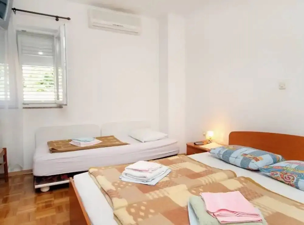Apartments Bionda Senj