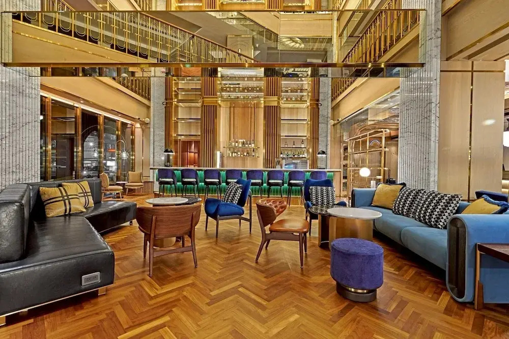 OKU Hotel