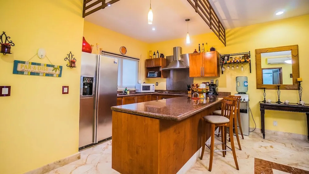 Paseo Del Sol Coral B 107 3 Bedroom Condo by Redawning