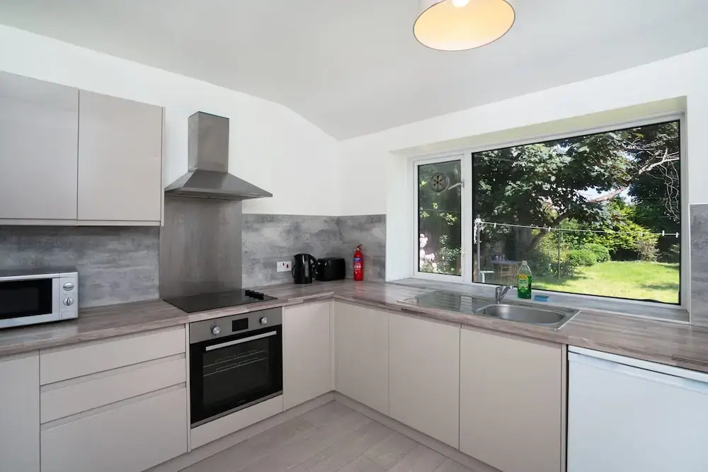 Cosy Fully Equipped Studio 1 Close to University