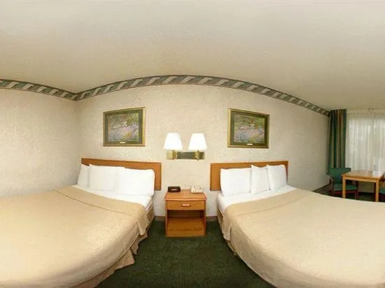University Inn & Suites