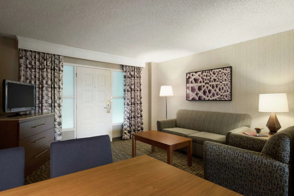 Embassy Suites by Hilton Santa Ana Orange County Airport