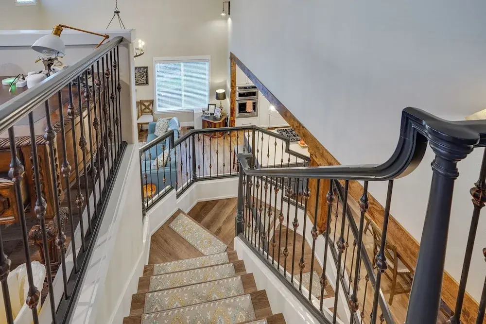 Cozy Bend Home - Walk to Old Mill District