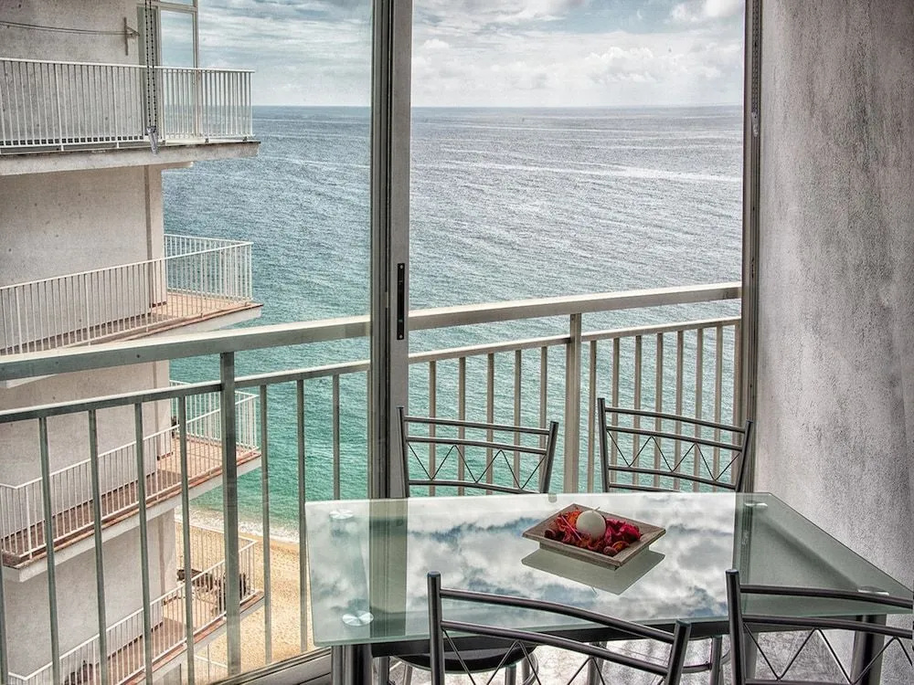 ApartmentsPlatjadAro