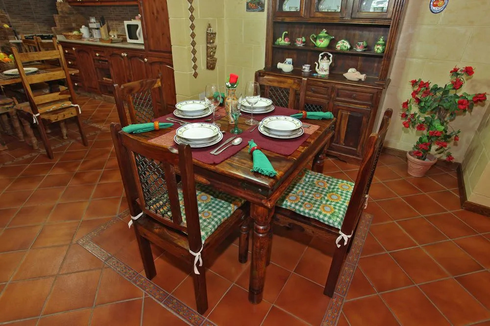 Great Seaviews Location