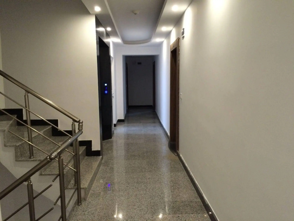 Riva Residence