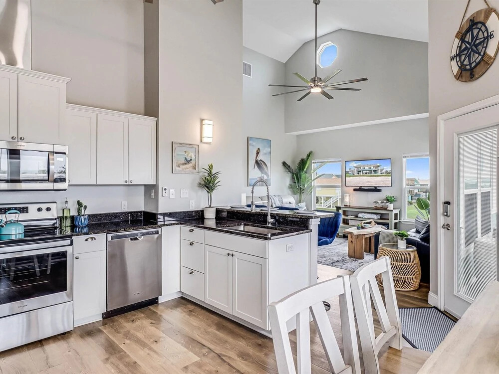 Pelican Paradise 913rpa 2 Bedroom Home by RedAwning