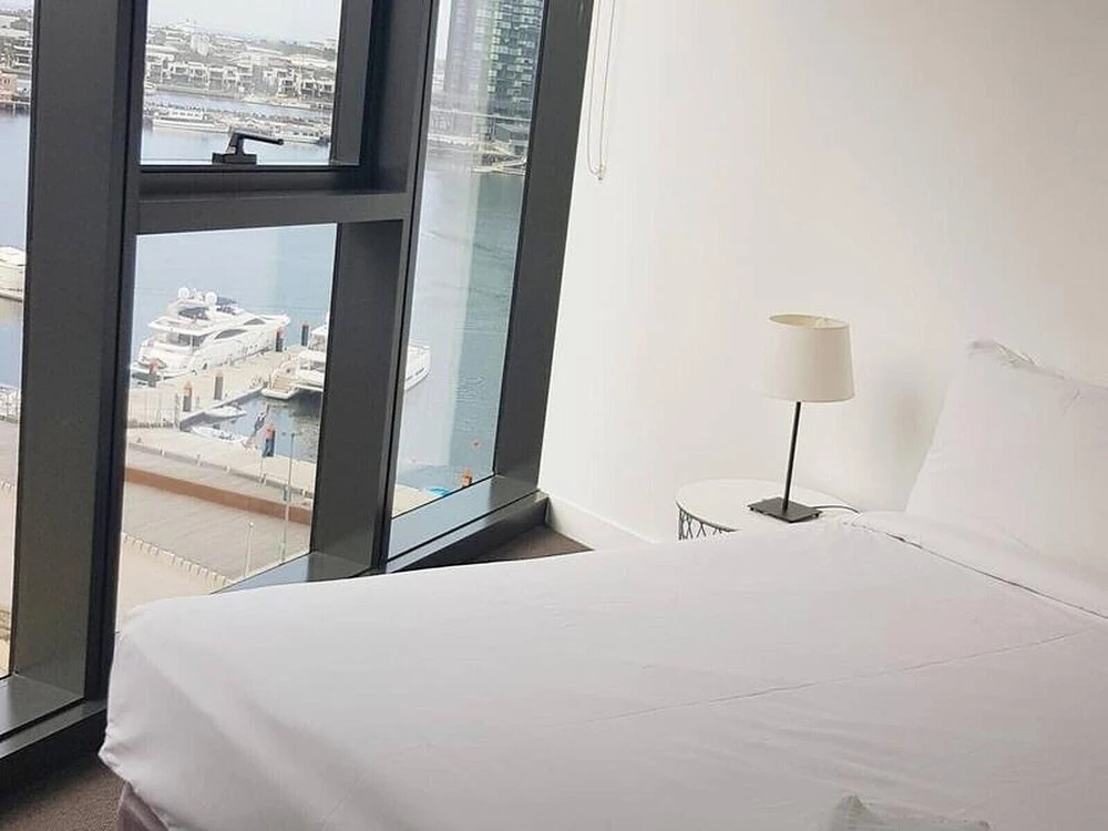 Docklands Waterfront 1006PR 2 Bed Free Wifi