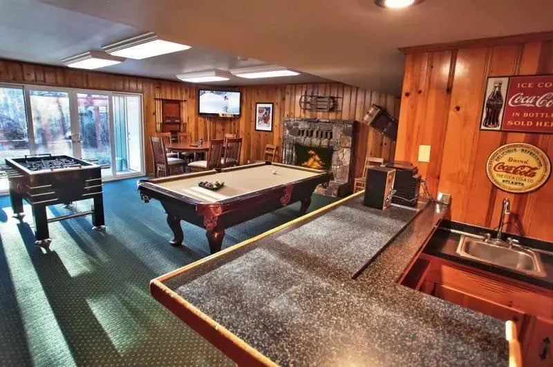 Big Bear Biltmore by Village Reservations