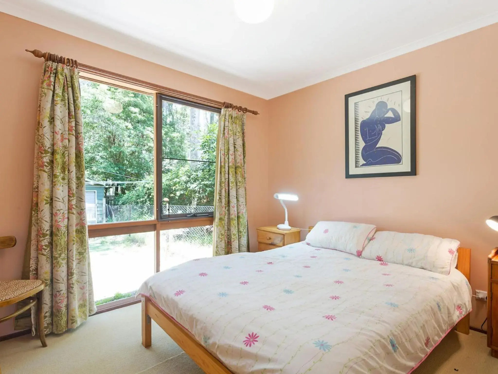 Caseys Pet Friendly Beach Cottage