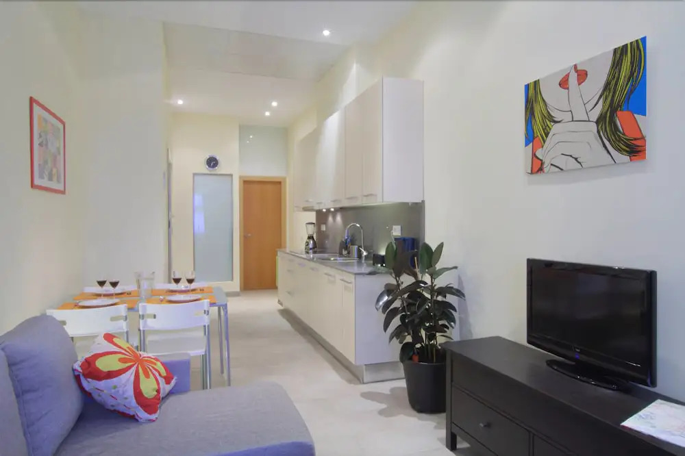 HOMEnFUN Camp Nou Stadium Apartment