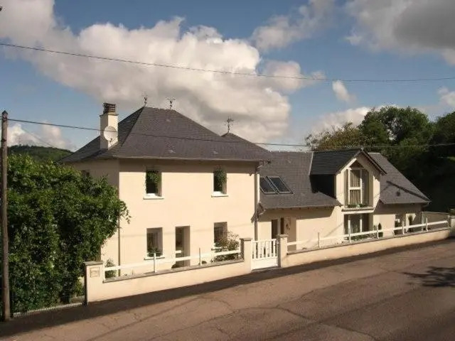 Suite Eugenie Piscine Maison Blanche Tulle
