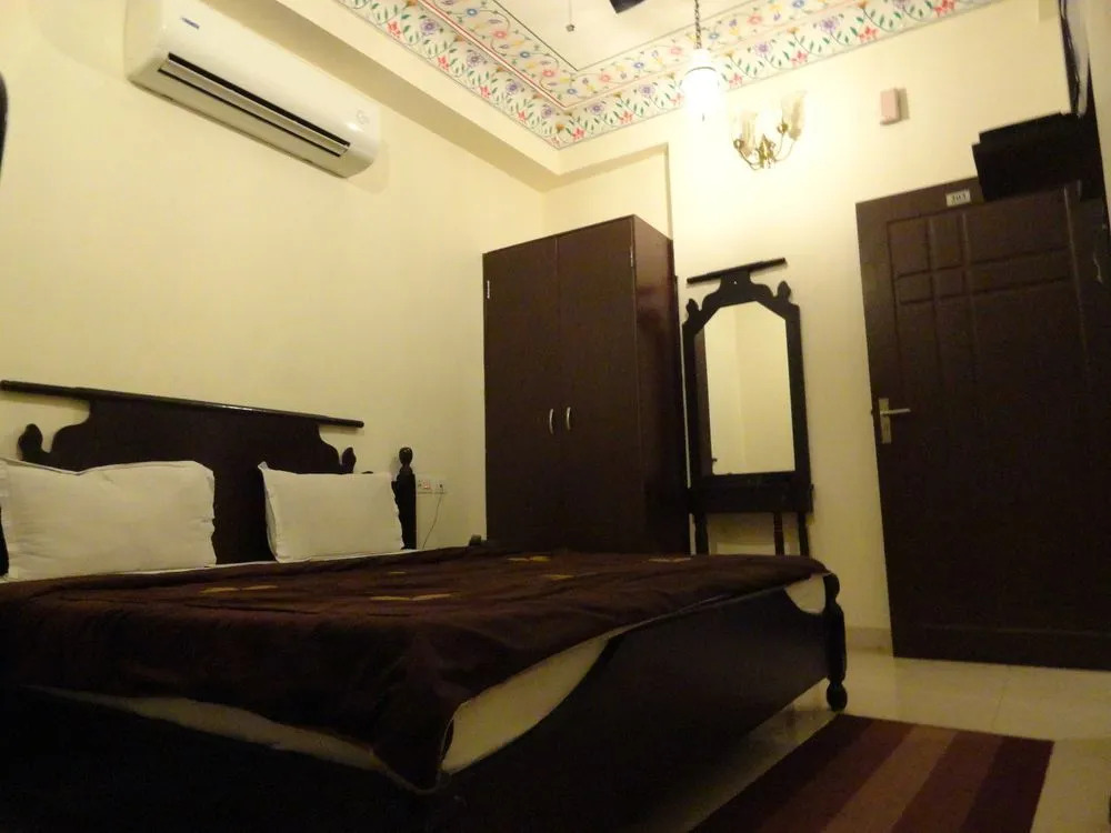Hotel Miraya