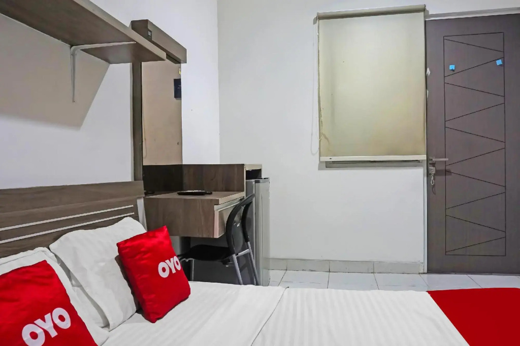 OYO 91889 Kramat Residence