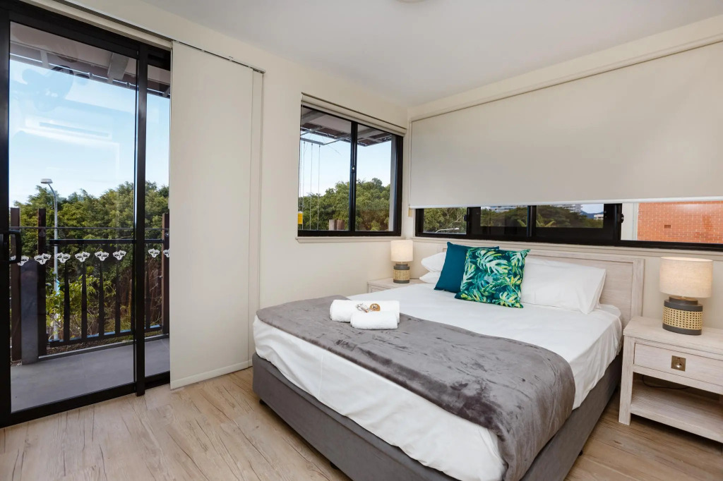 Global Backpackers Youth Hostel