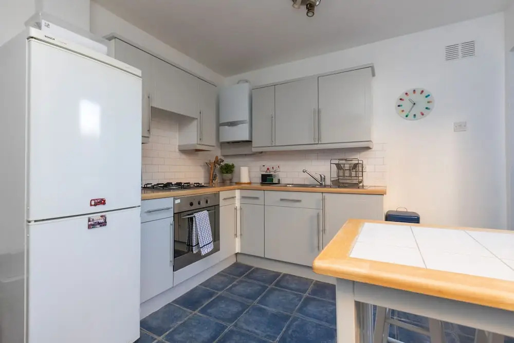 Serene and Spacious 1 Bedroom Garden Flat in Clapton
