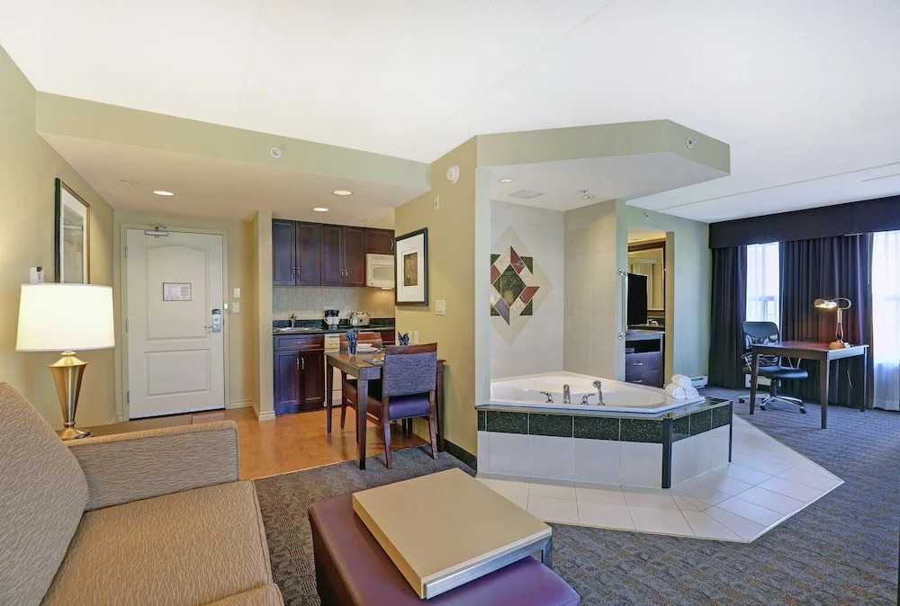 Homewood Suites by Hilton Cambridge-Waterloo, Ontario