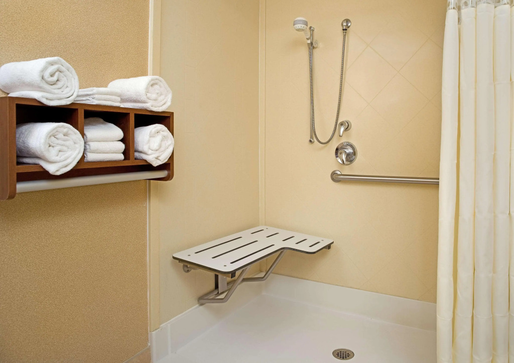 Hampton Inn & Suites Pittsburgh-Meadow Lands