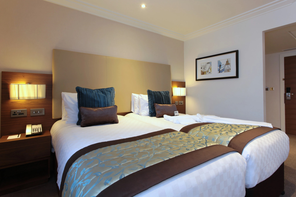 The Marble Arch Hotel, by Thistle