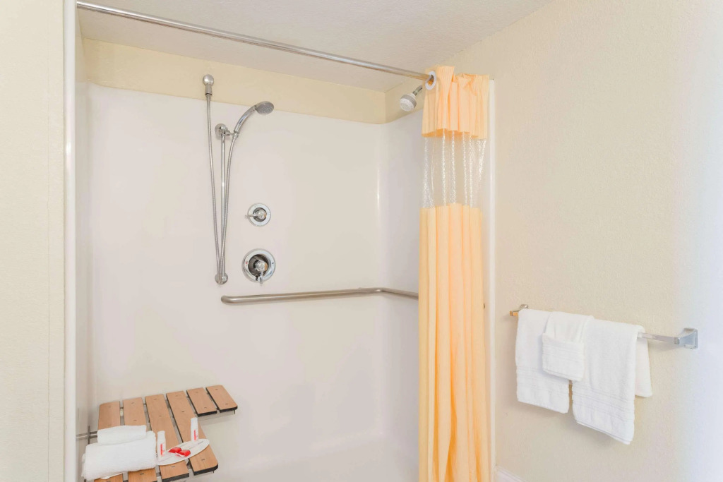 Days Inn & Suites Clermont