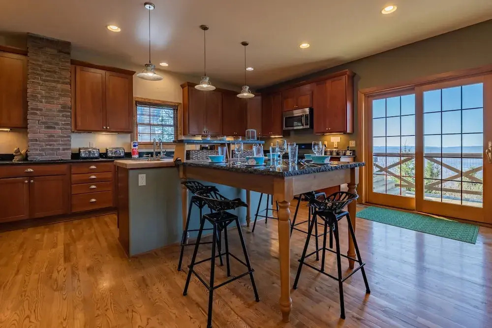Top Property In Snowshoe 8 Br Nwr Rd 11 Luxury Home