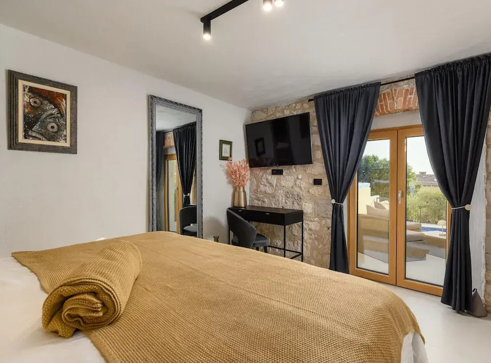 Beautiful Apartment With View