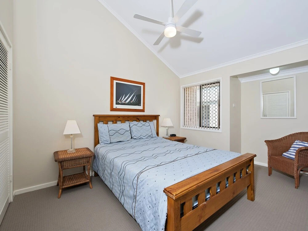 Bay Parklands, 3/2 Gowrie Avenue