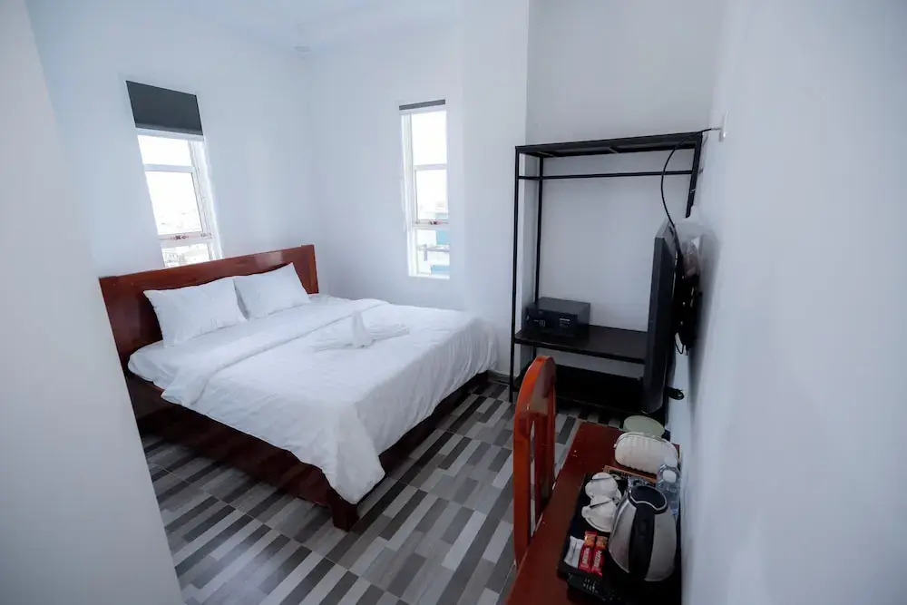 Bona Hotel
