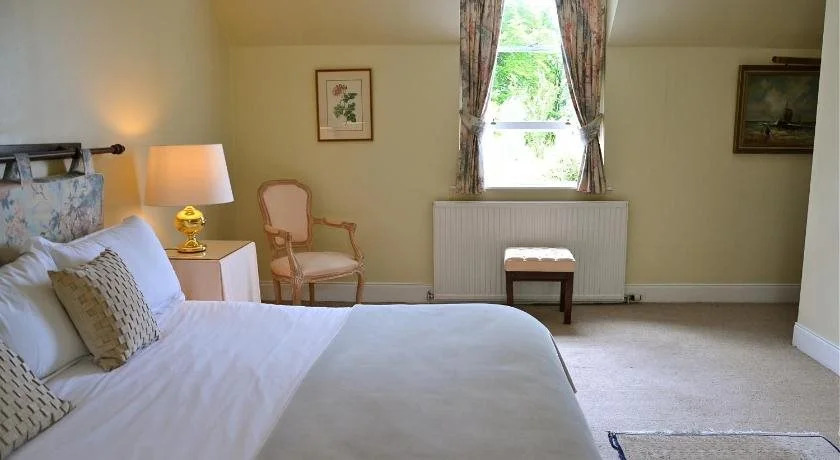 Kilfinan Hotel