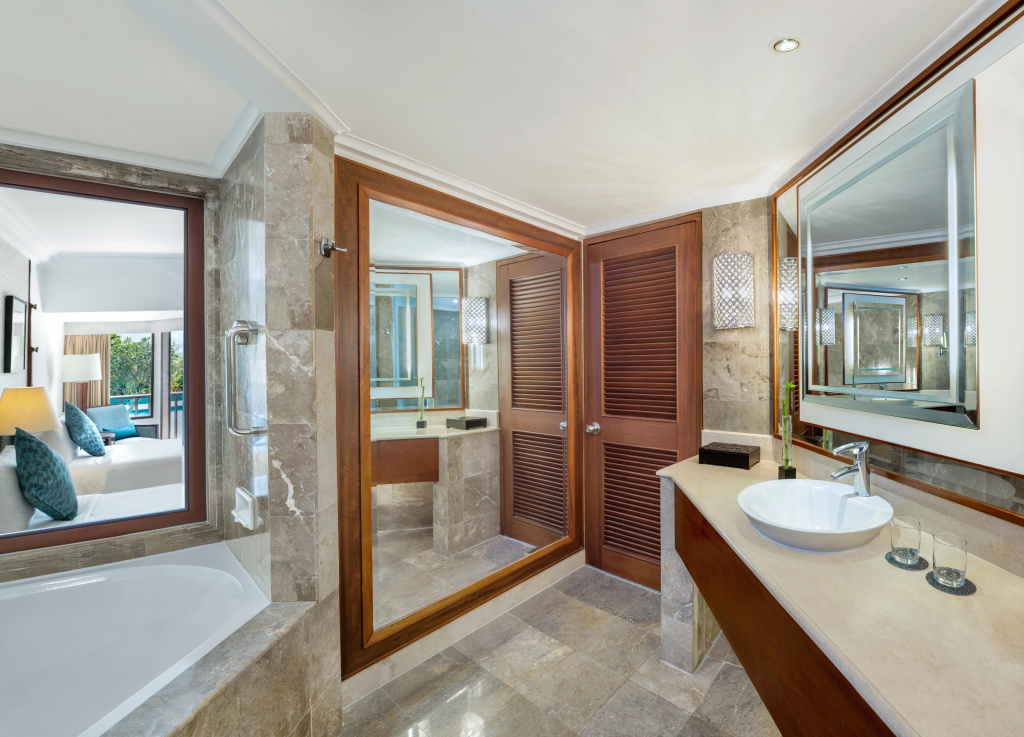 The Laguna, A Luxury Collection Resort & Spa, Nusa Dua, Bali