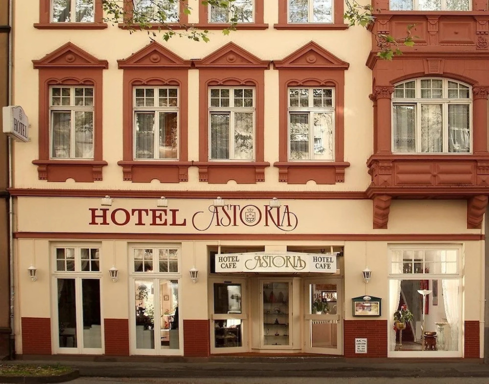 Astoria Hotel