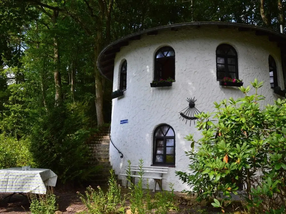 Strotzbüsch Forest Hideaway