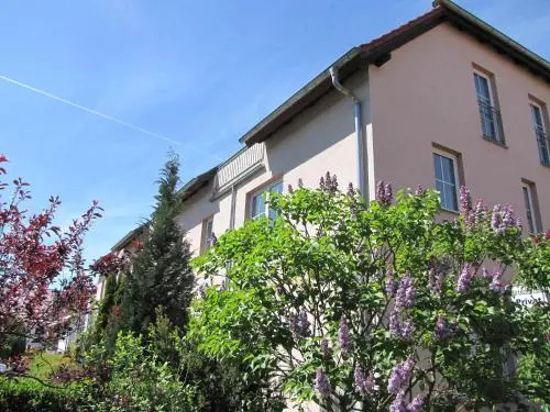 Pension und Ferienwohnungen "Am Deich"