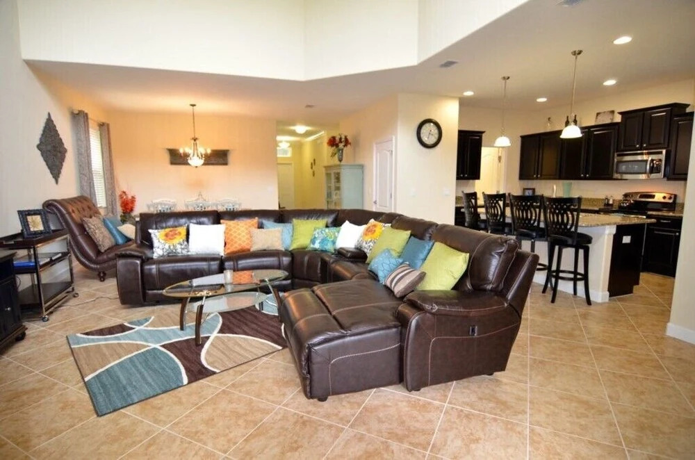 5-Bedroom Villa in Four Corners 2985BPR
