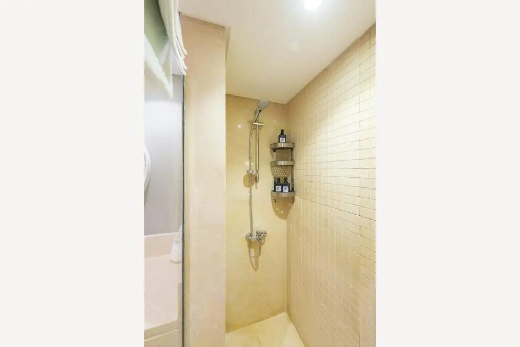 Balanced & Bright 2 BDR Mangroovy Free Pool & Beach Access
