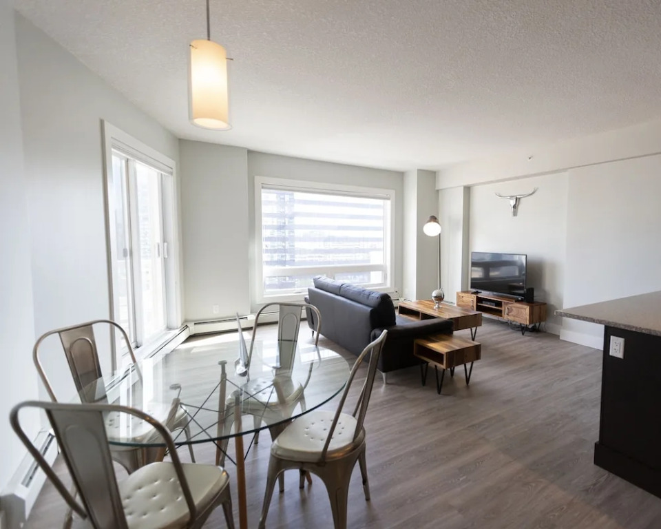 Icon 2 Apartments by Corporate Stays