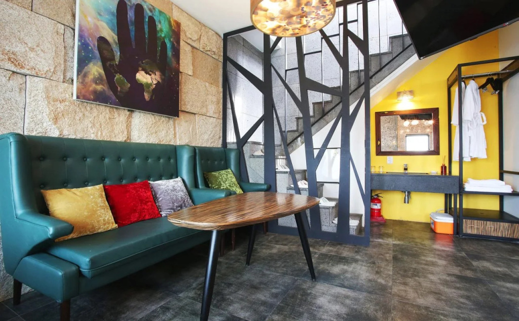 H-AVENUE Hotel Yeoksam