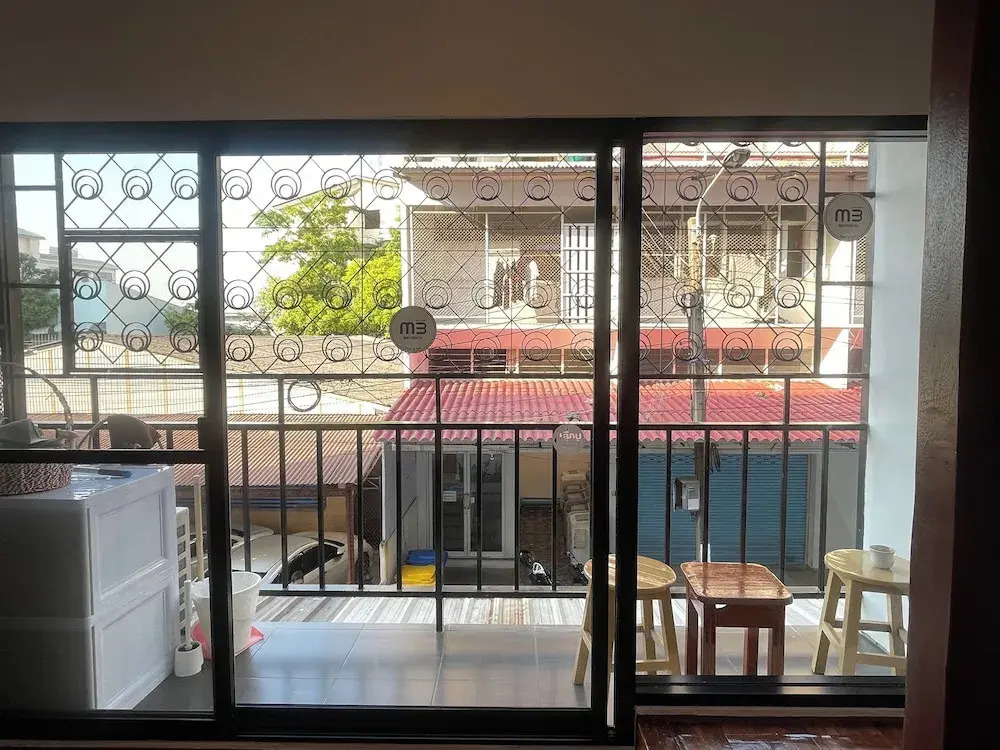 M3 Bangkok Bake & Bed