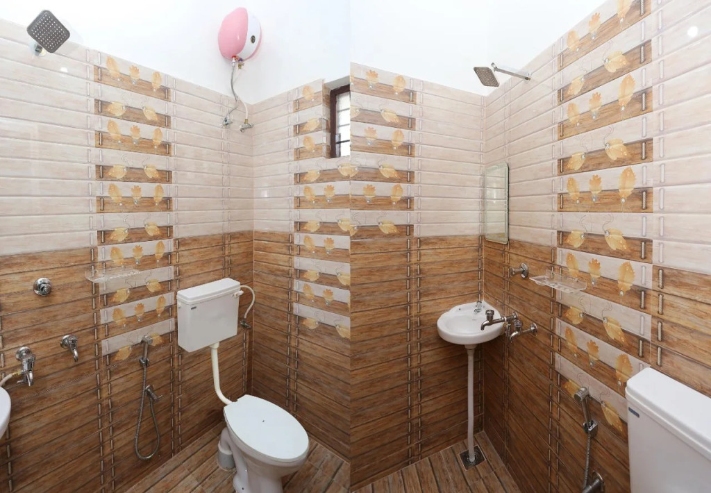 Oyo 25117 Grand Villa