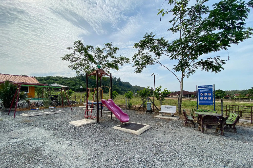 Capital O 90168 Serambi Pelangi Chalet