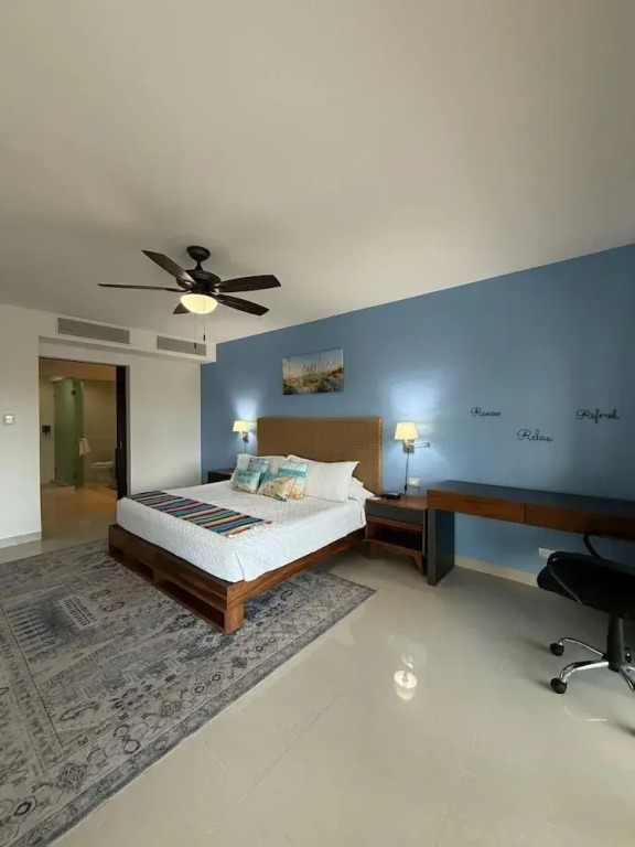 New Casa Paradise Ocean View 2 Bedroom Apts