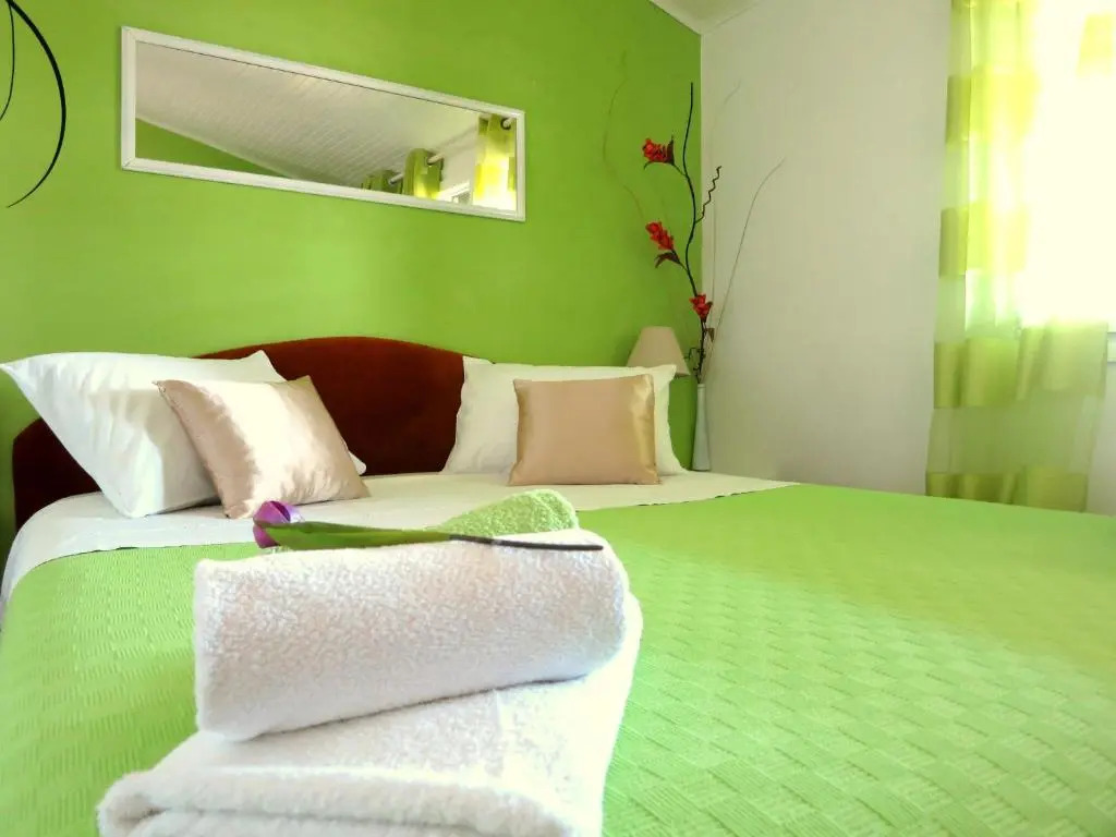Apartments Triporte
