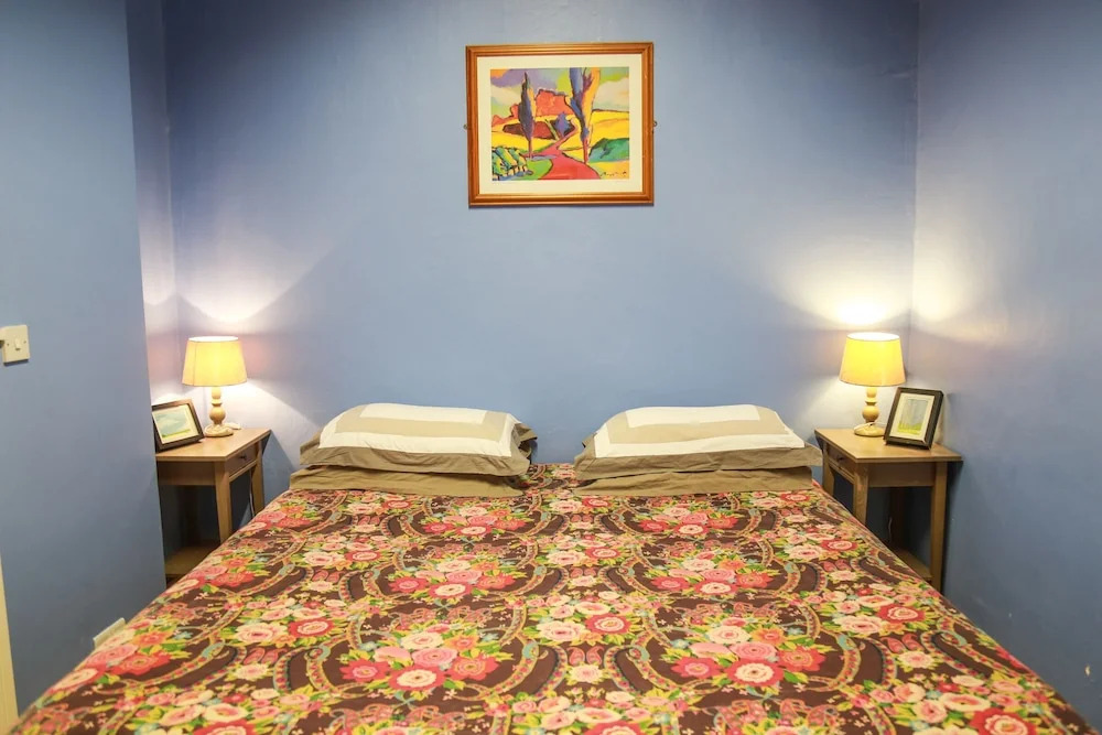 The Silver Heron Apartment